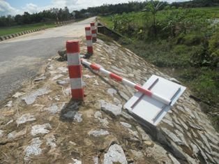 Biển báo ngã gục, cơ quan chức năng ở đâu?