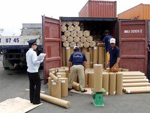 DN khốn đốn vì bị truy thu thuế