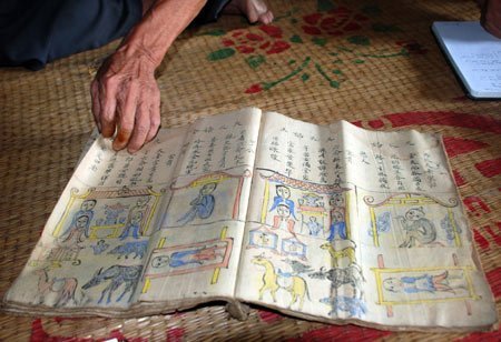 'Dị nhân' chuyên làm bùa yêu ở vùng Tây Bắc