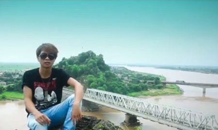 Những clip tình yêu gây sốt  năm 2012