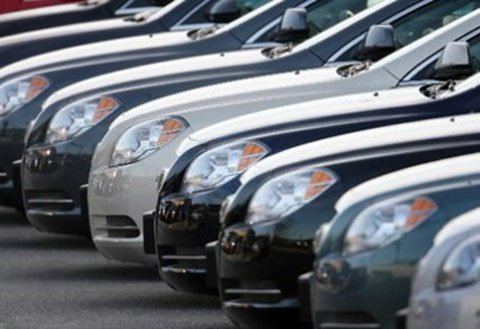 Ôtô chật sân, hàng đầy kho… DN chết ngạt