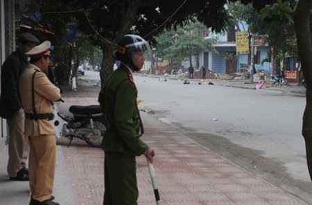 Nổ xe máy, 2 người chết ở Bắc Ninh