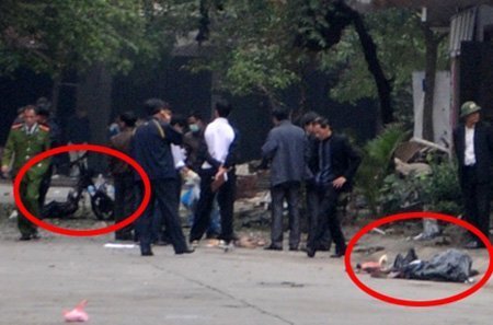 Vụ nổ xe máy 2 người chết: Ân oán giang hồ?