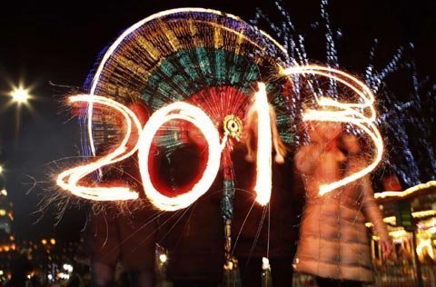 Đón 2013 bằng ánh sáng, niềm tin và những nụ hôn
