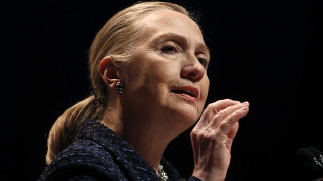 Ngoại trưởng Mỹ Hillary đang ‘phục hồi tốt’