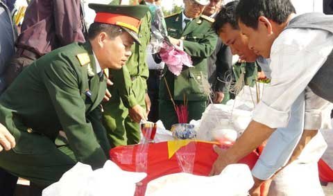 Phát hiện 31 hài cốt liệt sỹ trên quốc lộ 14