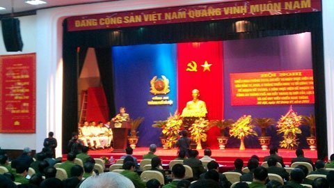 141 thu nhiều súng, ma túy và động vật hoang dã
