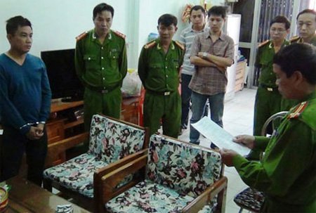 Bắt hàng loạt đại gia tham gia cá độ trăm tỷ