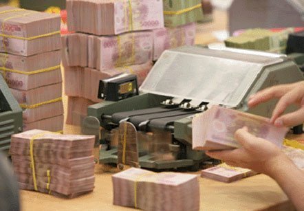 Thủ đoạn “lách trần” của ngân hàng