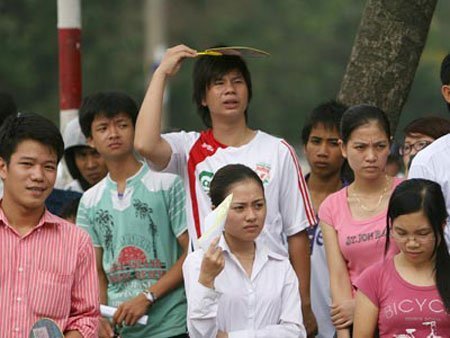 SV cao đẳng bật lại quy định của Bộ
