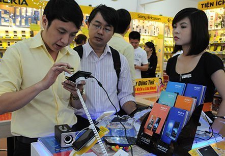 Bỏ quy định buộc nhập điện thoại qua đường biển