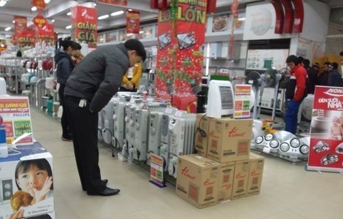 Thị trường đồ sưởi 'nóng' vì rét đậm