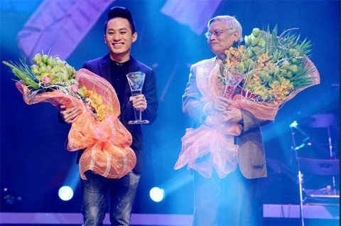 Tùng Dương mang chiến thắng thuyết phục cho 