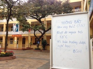 Hà Nội lạnh, trường tiểu học... đóng cửa