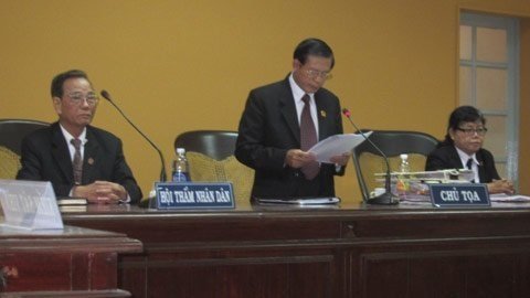 Thỏa thuận gì với máy đánh bạc?