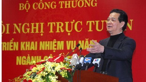 Thủ tướng: 'Giá xăng dầu, điện phải minh bạch hơn'