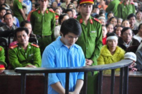 Sát hại chồng sắp cưới của người yêu cũ vì ghen