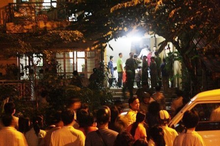 Điều tra vụ con bạc rơi lầu chết thảm