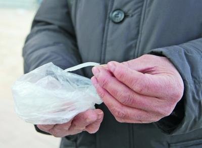 Hoảng hốt tin tràn lan cá giả làm từ nhựa