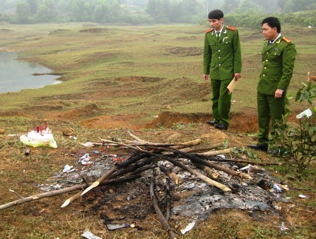 Bắt 5 đối tượng chém, bắn chết người dã man