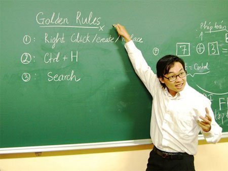 Tiến sĩ mở lớp học 1 USD