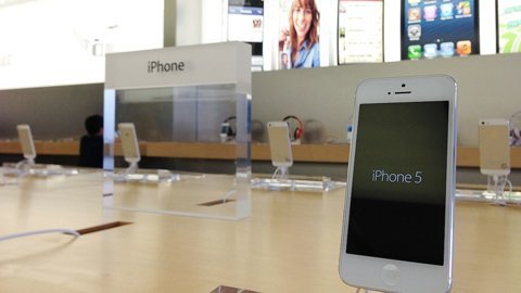 iPhone đang ế ẩm và mất giá?
