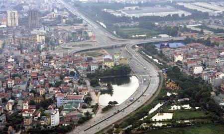 Đối mặt với mạng nhện 'quyền và lợi'