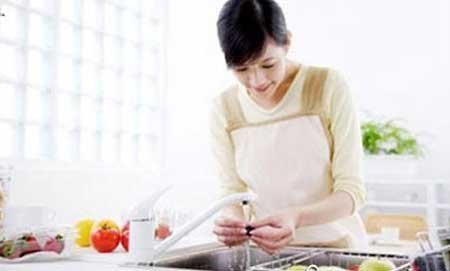 Nàng dâu Việt Nam quá khổ