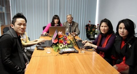 Thời của scandal, chiêu trò sẽ qua rất nhanh...