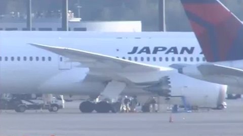 Thêm trường hợp Boeing 787 rò nhiên liệu