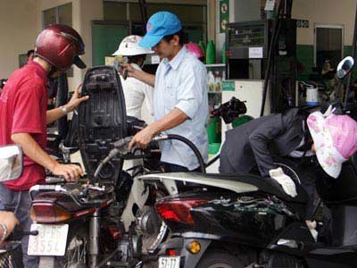 Bộ Công thương cảnh báo Tài chính về thuế xăng dầu