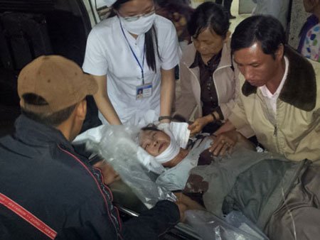 Vợ bí thư xã truy sát dã man chủ nợ