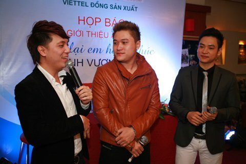 Đăng ký nhận đĩa của ca sĩ Minh Vương