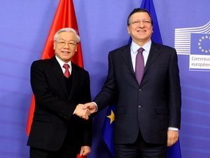 Tổng bí thư thăm Bỉ, EU