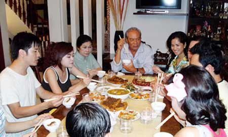 “Bão“ trong nhà vì con dâu “lệch pha”