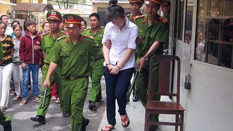 Bi kịch sau vụ nữ sinh lớp 8 giết người