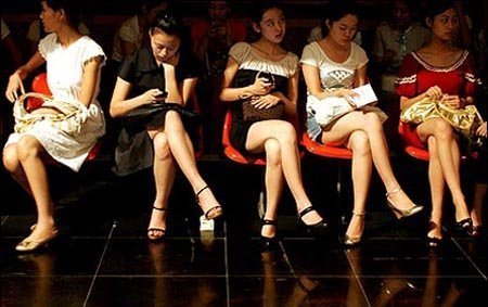 TQ rộ mốt thuê 'bạn trai' về quê ăn Tết