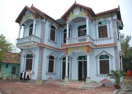 Thời sự trong ngày: Bới rác, lòi ra 11 cây vàng