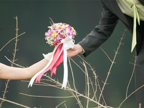 Nói xấu để phản đối bạn gái của con trai?