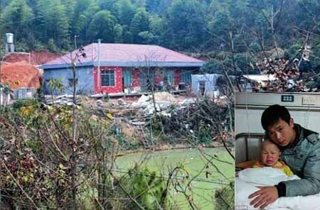 Dùng tiền ghép tủy cho con để xây nhà mới