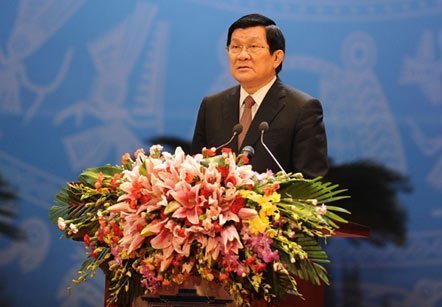 Chiêng có to tiếng mới lớn