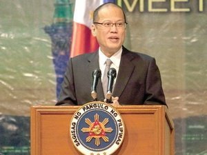 Tổng thống Philippines cáo buộc TQ quấy rối
