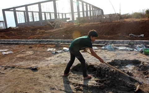Hiểm nguy rình rập thợ Việt trên đất Lào