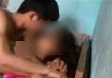 Có nên quay clip sex làm 'kỉ vật' yêu đương?
