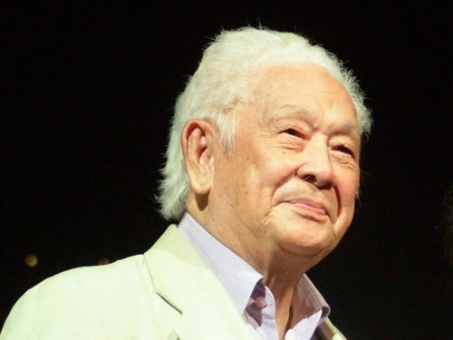 Bóng hồng trong cuộc đời nhạc sĩ Phạm Duy đang ở Mỹ