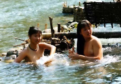 Loạt ảnh thiếu nữ tắm tiên 