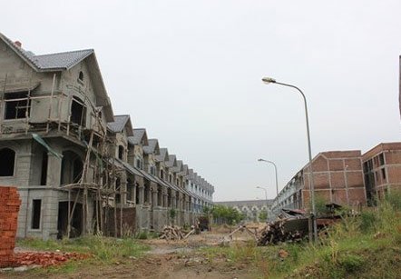 BĐS neo giá chờ giải cứu