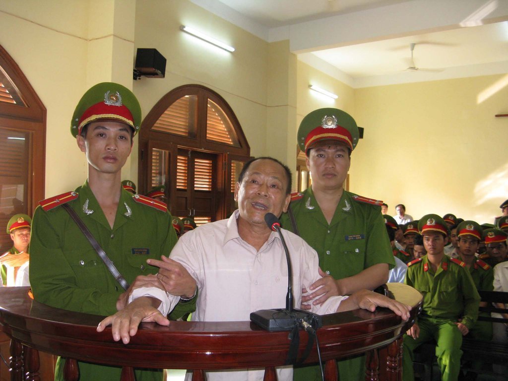 Kẻ cầm đầu “Hội đồng công luật công án Bia Sơn” nhận án tù