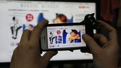 Đổ xô sắm đồ du lịch trước Tết