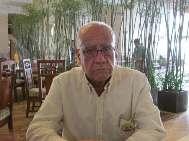 Đêm ấy cả nhà tôi bỏ trốn lên một con tàu...